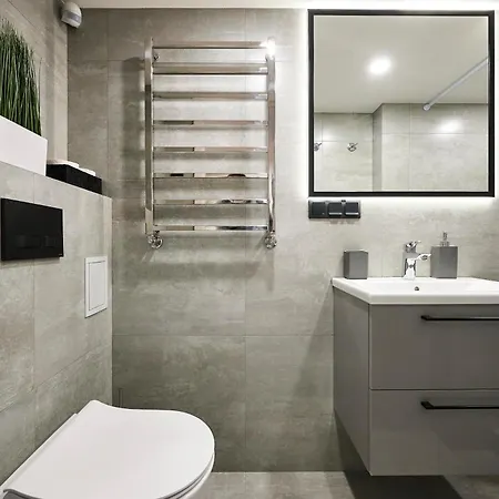 Bold - New Self Check-in In Center Hostel